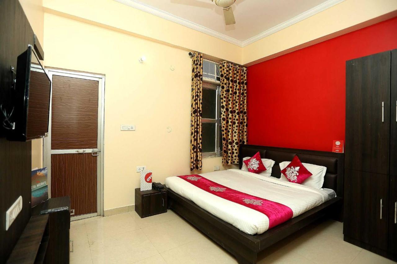 Oyo Flagship 17204 Vrindawan Galaxy Hotel Kanpur Luaran gambar