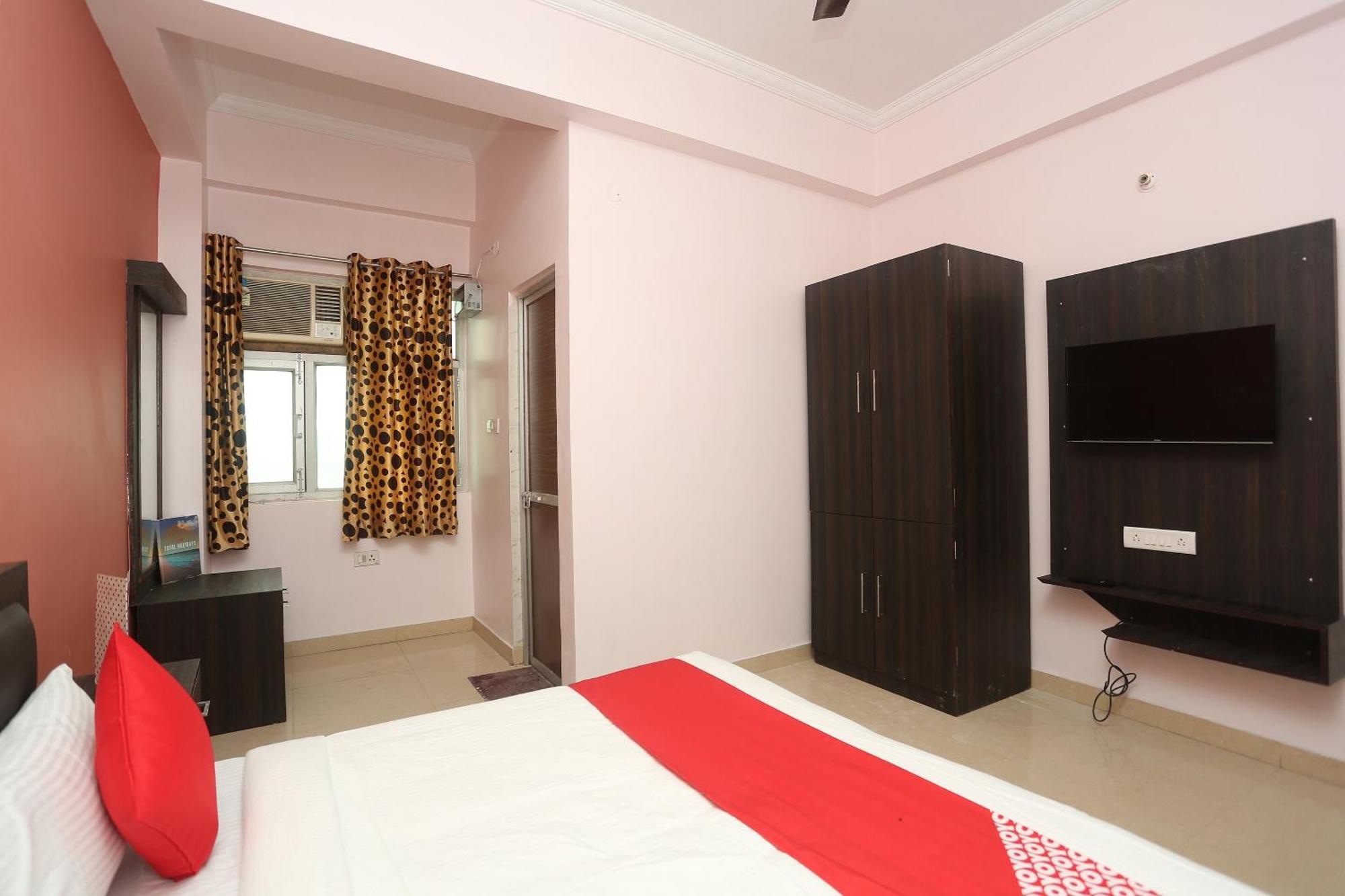 Oyo Flagship 17204 Vrindawan Galaxy Hotel Kanpur Luaran gambar