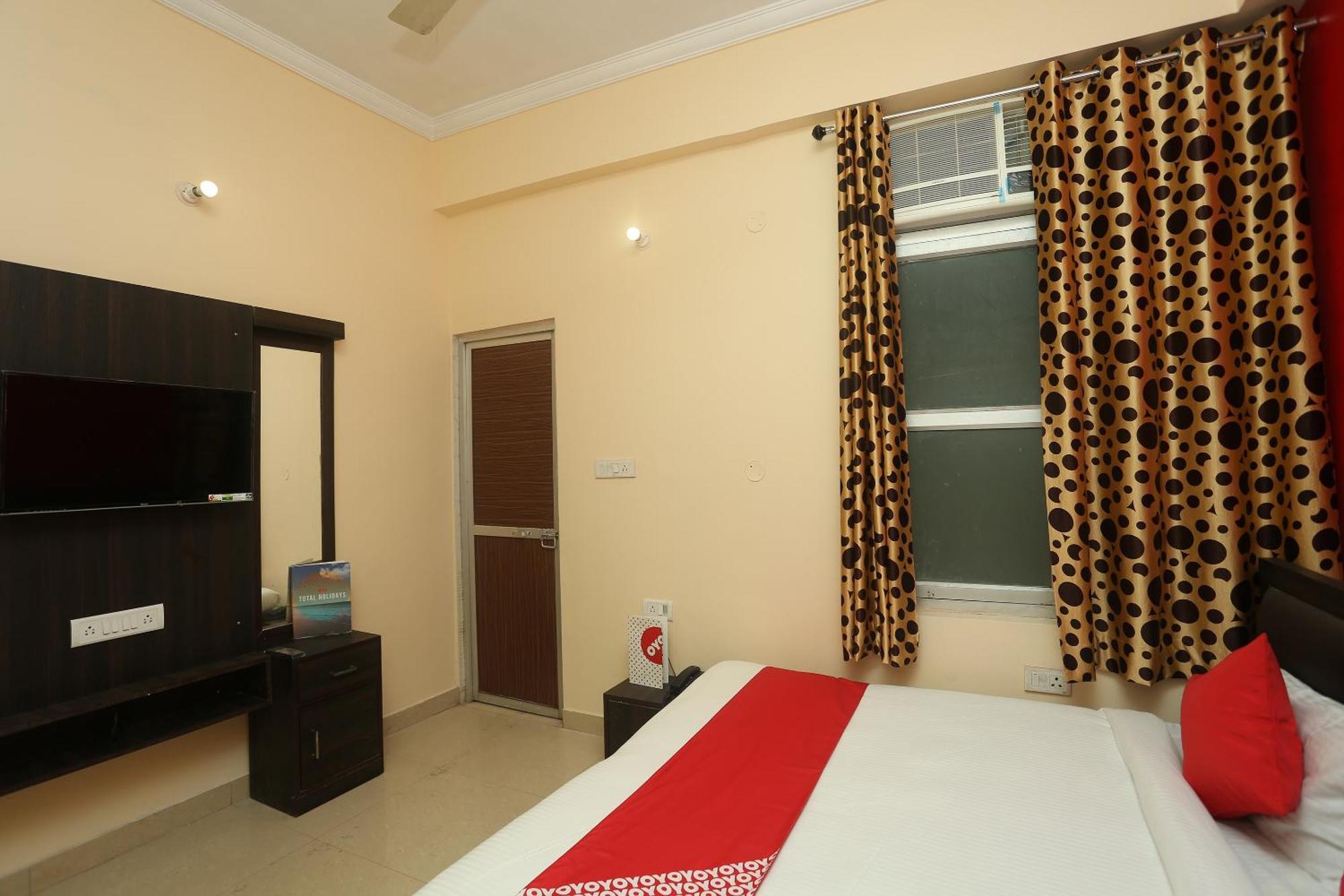 Oyo Flagship 17204 Vrindawan Galaxy Hotel Kanpur Luaran gambar